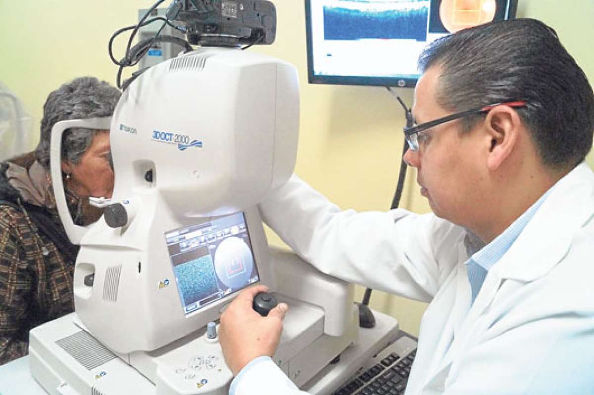 La retinopat&iacute;a diab&eacute;tica se trata en las unidades de salud tipo 2 y 3 como son los hospitales de Quito, donde llegan pacientes de todo el pa&iacute;s en busca de atenci&oacute;n. Cortes&iacute;a Ministerio de Salud P&uacute;blica 