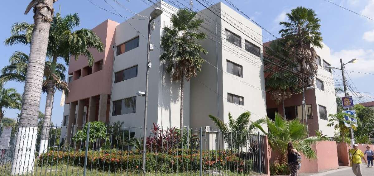 Desde el 22 hasta el 26 de agosto, los representantes del Ceaaces visitar&aacute;n la Universidad de Guayaquil, ubicada en el norte de la ciudad.