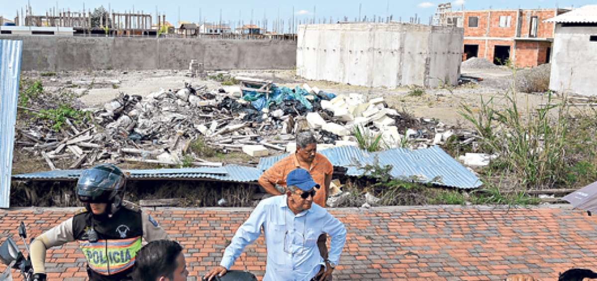 El sistema de agua potable para la urbanizaci&oacute;n qued&oacute; inconcluso y la obra est&aacute; paralizada desde hace un a&ntilde;o. Promaga espera resolver la situaci&oacute;n. Foto: Alfredo Piedrah&iacute;ta / El Tel&eacute;grafo