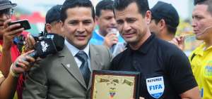 Carlos Vera se despidi&oacute; del arbitraje profesional