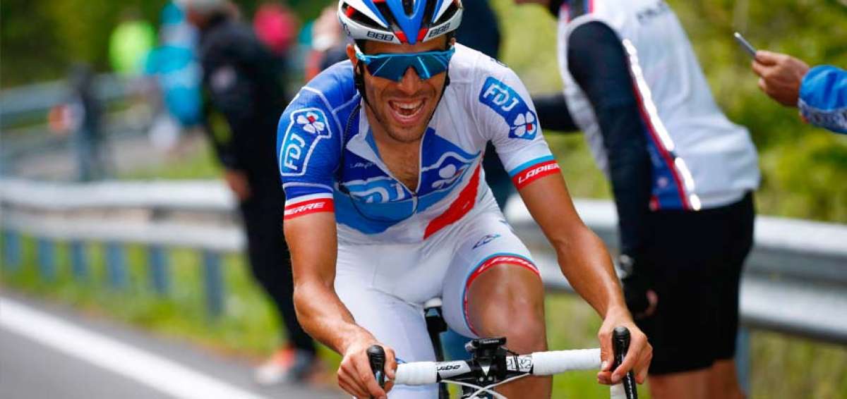 Pinot gana etapa del Giro y Quintana saca ventaja