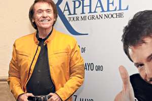 El cantante espa&ntilde;ol se present&oacute; la noche del jueves en Quito con lleno total. Raphael est&aacute; celebrando sus 55 a&ntilde;os de carrera con una gira mundial. 