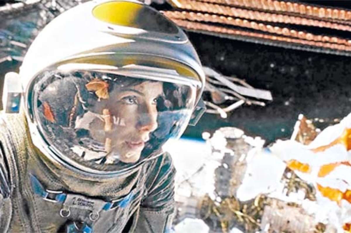 Sandra Bullock es la protagonista de Gravity, la pel&iacute;cula del mexicano Alfonso Cuar&oacute;n que este domingo 2 de marzo se alz&oacute; con siete premios Oscar en las nominaciones t&eacute;cnicas en las que compet&iacute;a. Foto: Internet