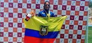 La deportista ecuatoriana Sara Encalada obtuvo la medalla de oro en los 3.000 metros marcha de los Juegos Escolares que se realizan en Arequipa.