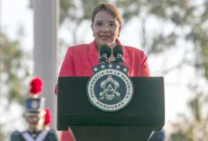 Fotografía de archivo de la presidenta de Honduras, Xiomara Castro.