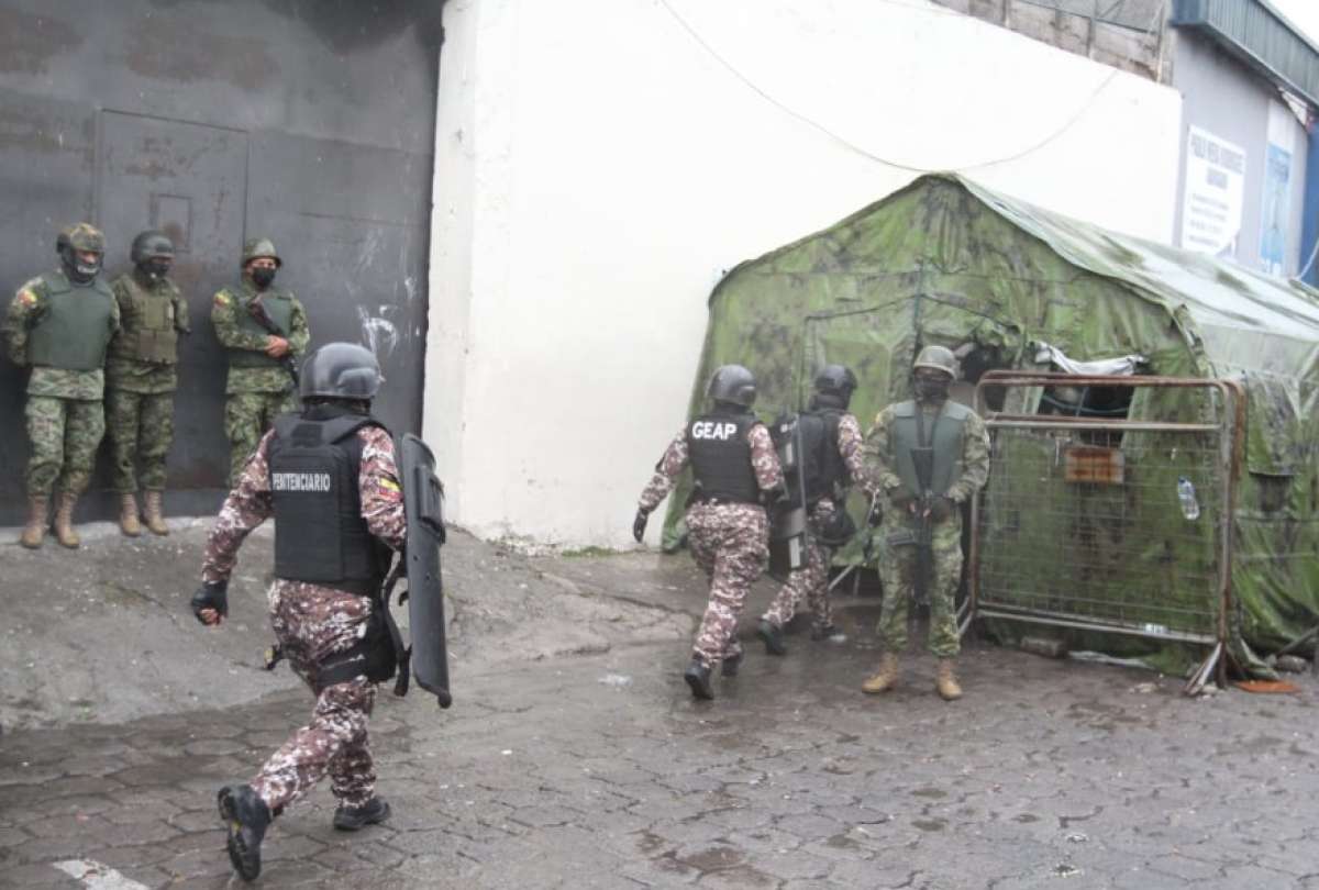 Suspendidas visitas en cárcel El Inca tras enfrentamientos
