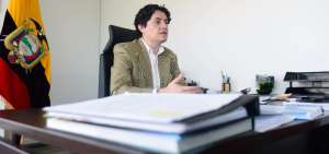 El ministro Diego Mart&iacute;nez anunci&oacute; que se est&aacute; llegando a acuerdos con la mayor parte de los contratistas del sector petrolero. 