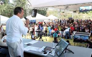 El enlace ciudadano 389 tuvo lugar en el Colegio Nacional Guayllabamba, en la parroquia del mismo nombre. Foto: Presidencia Flickr