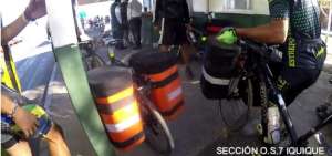 La droga era transportada en maletas adheridas a las bicicletas.