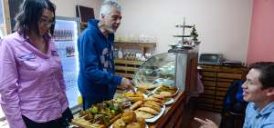 Las diferentes costumbres de los extranjeros, radicados en Ecuador, salen a relucir este 31 de diciembre. Cada nacionalidad recibe el a&ntilde;o de forma distinta, siempre manteniendo las tradiciones que tienen en sus patrias.