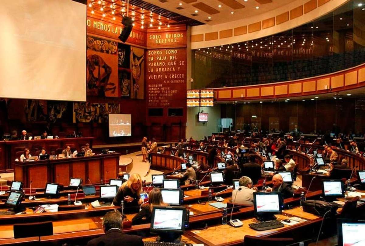 Asamblea Nacional posterga envío de juicio político contra el presidente Guillermo Lasso. 