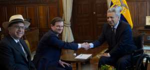 El presidente de la Rep&uacute;blica, Len&iacute;n Moreno, y  David Hale, viceministro de Estado para Asuntos Pol&iacute;ticos de EE.UU.