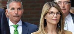 La actriz Lori Loughlin se declara culpable de soborno