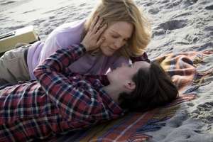 Julianne Moore da vida a una detective de Nueva Jersey que se enamora de una mujer m&aacute;s joven interpretada por Ellen Page. Foto internet)