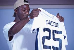 Moisés Caicedo reveló que le gustaría jugar con Liga de Quito en algún momento de su carrera profesional.