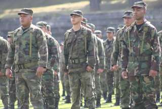 Nueva fecha para acuartelamiento militar en Ecuador.