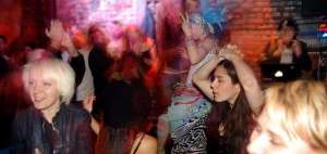 Nueva York deroga la ley que prohib&iacute;a bailar