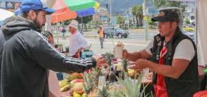 En la Feria se pueden encontrar c&oacute;cteles y batidos de fruta.