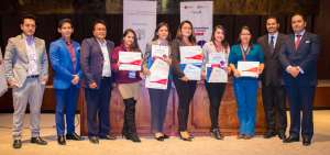 El Cyberwomen Challenge realizado en Quito reuni&oacute; al mejor talento inform&aacute;tico y tecnol&oacute;gico femenino del pa&iacute;s. Aqu&iacute; posan las ganadoras.