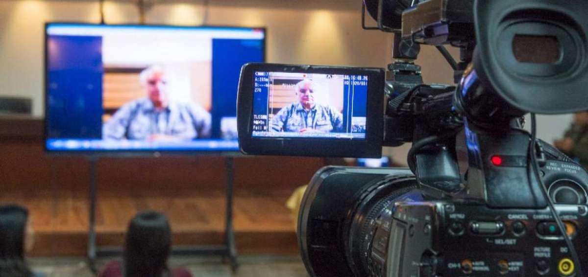 El Fiscal General dijo que el 11 de abril volver&aacute; al pa&iacute;s y demostrar&aacute; su honestidad ante la ciudadan&iacute;a.