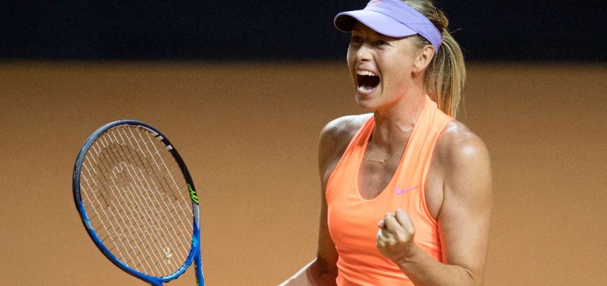 Sharapova supera la segunda ronda en Stuttgart, en su regreso