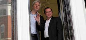 Desde 2012, Julian Assange permanece en la embajada ecuatoriana en Londres como asilado pol&iacute;tico.