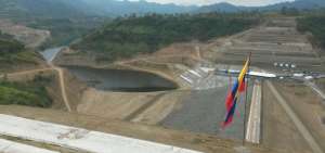 El sistema multiprop&oacute;sito Chone fue esperado por los campesinos de la zona desde hace 30 a&ntilde;os y reci&eacute;n en 2010, a trav&eacute;s de la Secretar&iacute;a del Agua y la Empresa P&uacute;blica del Agua (EPA-EP), se inici&oacute; la ejecuci&oacute;n.