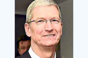 Tim Cook quiere ser fil&aacute;ntropo
