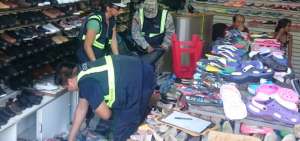 El Senae aprehende m&aacute;s de $ 260 mil en calzado en Guayaquil y Quito