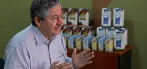 Ganaderos enviar&aacute;n cargamento de 20.000 litros de leche para afectados por el terremoto