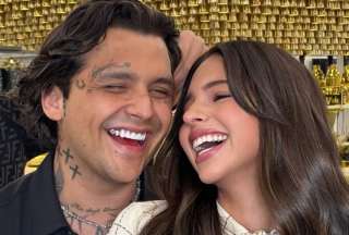  Christian Nodal está nuevamente en el centro de la tormenta. Sus confesiones sobre Cazzu y Ángela Aguilar trajeron al presente a una exnovia que rompió el silencio sobre su relación. 