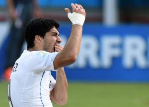 Luis Su&aacute;rez tendr&aacute; que cumplir su sanci&oacute;n completa, pero ya podr&aacute; integrarse a los entrenamientos del FC Barcelona. Foto: AFP