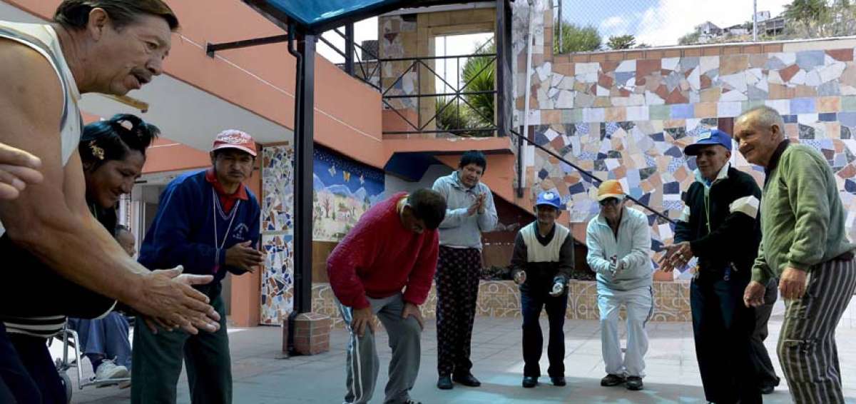 En Ecuador viven 1&rsquo;221.000 adultos mayores, pero m&aacute;s de la mitad de este grupo humano se encuentra en condiciones de pobreza y vulnerabilidad. 