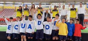 Moreno apunta a que la realizaci&oacute;n del Mundial de F&uacute;tbol de 2030 sea en Ecuador, Colombia y Per&uacute;.