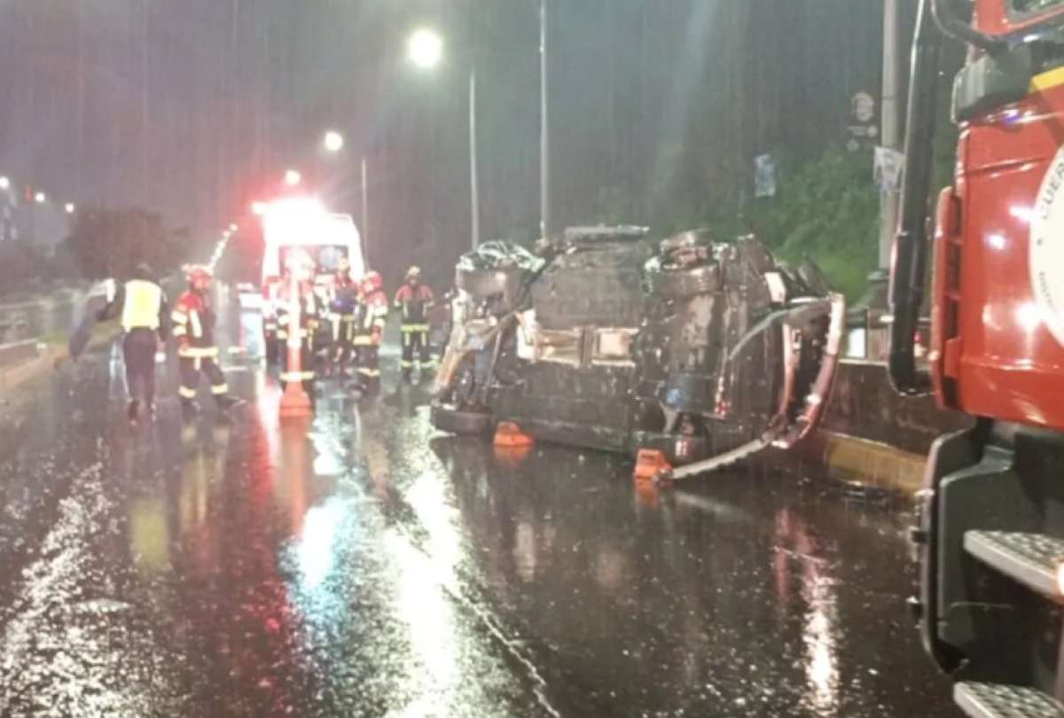 Un accidente de tránsito ocurrido el fin de semana cobró la vida de dos jóvenes estudiantes.