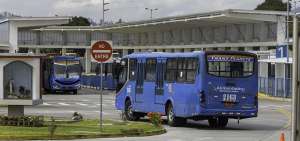 Las &ldquo;carreras&rdquo; entre conductores de buses por la saturaci&oacute;n de rutas generan una p&eacute;rdida al Municipio de 300 millones al a&ntilde;o seg&uacute;n Abad.