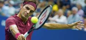 Federer apenas suda en su debut en el Abierto de Estados Unidos