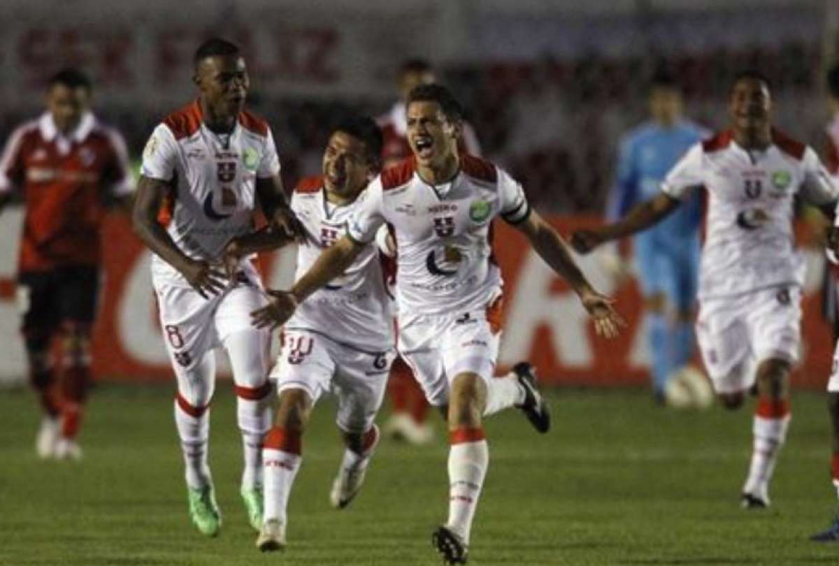 Liga de Loja se despide del fútbol profesional ecuatoriano