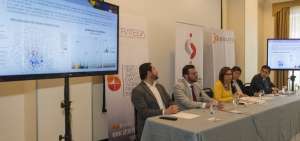 En la reuni&oacute;n se insisti&oacute; la necesidad de una ley de emprendimiento e innovaci&oacute;n en el pa&iacute;s. 