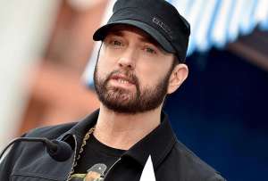 La familia de Eminem enfrenta un momento de duelo tras la muerte de su abuela Betty.