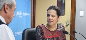 La ministra de Gobierno, Mar&iacute;a Paula Romo, durante la entrevista en la capital.
