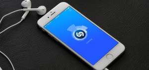 Shazam es la aplicaci&oacute;n n&uacute;mero 1 para escuchar m&uacute;sica por parte de los usuarios de smartphones, ya sean iOS o Android.