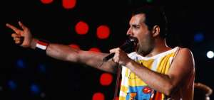 La pel&iacute;cula sobre Freddie Mercury ser&aacute; estrenada en 2018