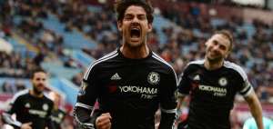 Pato debuta con gol y Chelsea golea al Aston Villa