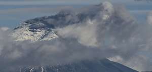 La alerta amarilla por la actividad del coloso se mantiene. Foto: AFP