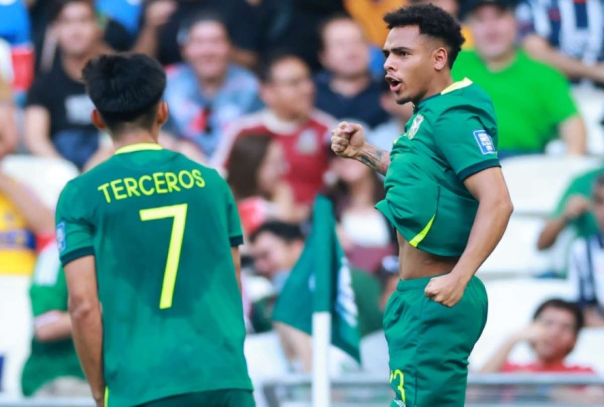 Bolivia remont&oacute; ante Surinam