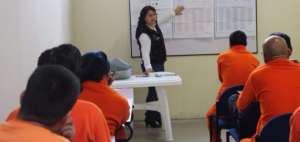 104 internos dieron la prueba, aprobaron 10 mujeres y 67 varones. 