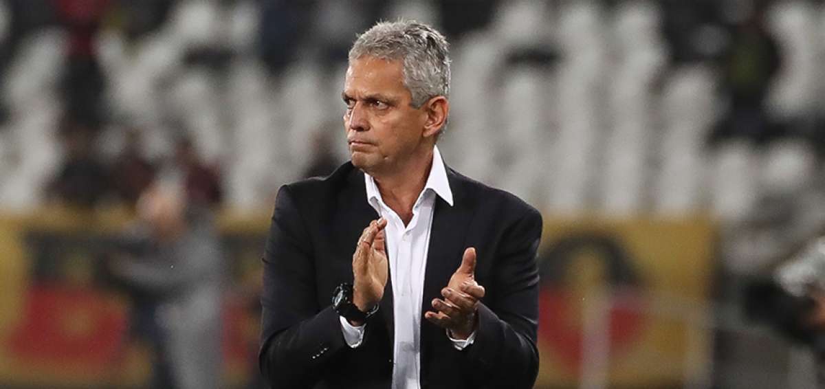 &rarr;El entrenador colombiano Reinaldo Rueda, DT de Flamengo.