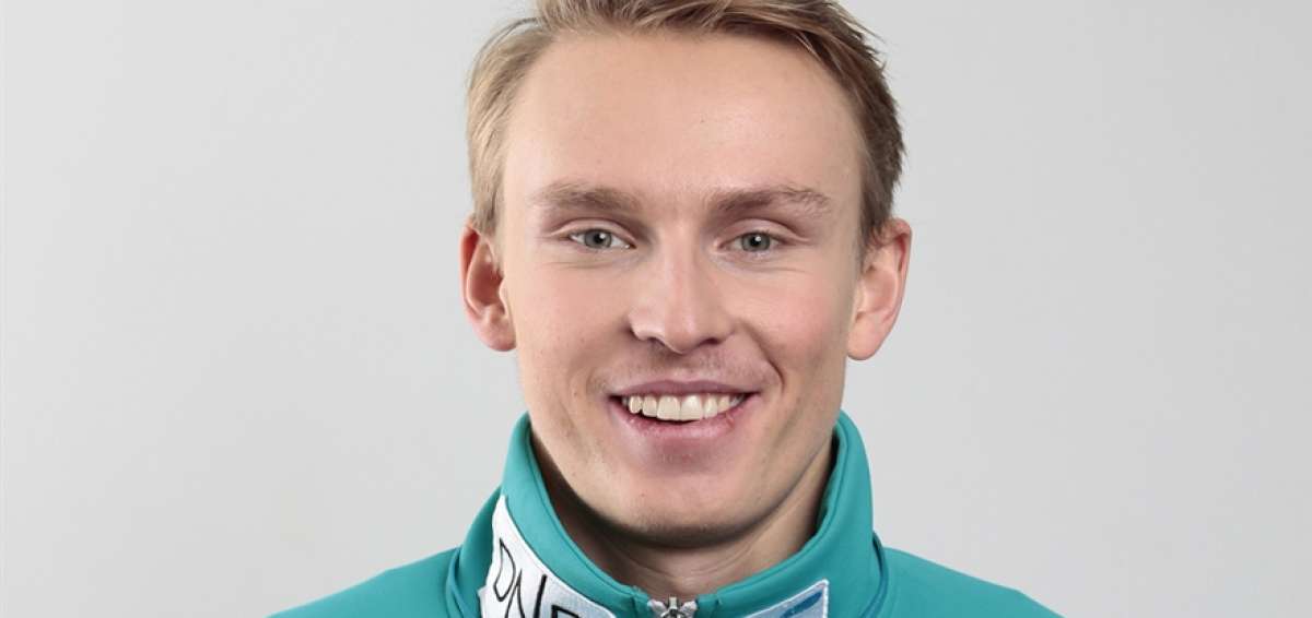 Kristoffersen gana en Adelboden