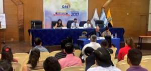 El organismo electoral firm&oacute; hoy un convenio con la Asociaci&oacute;n de Municipalidades del Ecuador (AME). 